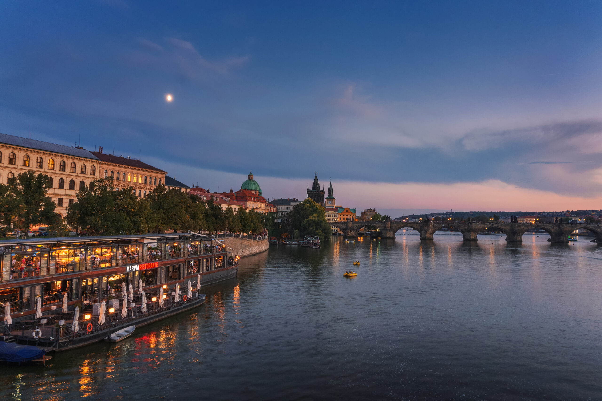 Prahos uosto šilumos izoliacija