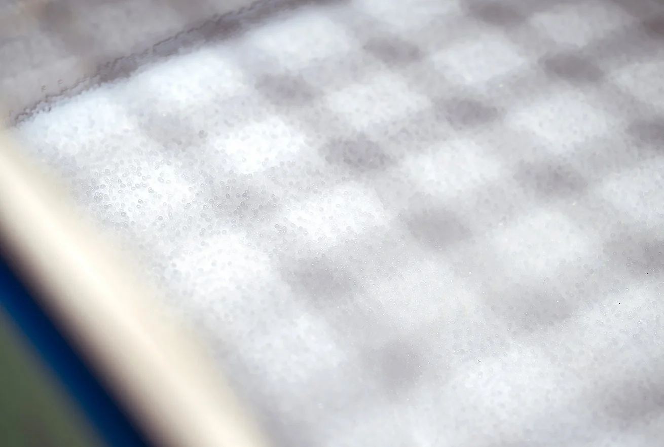 Suszarka do tworzyw ze złożem rotacyjnym.