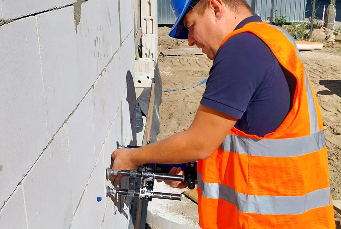 Bandymo metu naudojami įrankiai