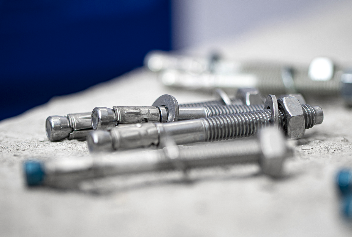 Naujas „Rawlplug“ produktas – perveržiamasis inkaras R-HPTIII