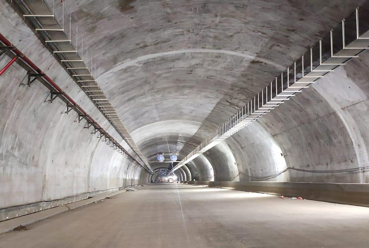 Ilgiausias ir plačiausias Maharaštros tunelis, pastatytas pasitelkus „Rawlplug“!