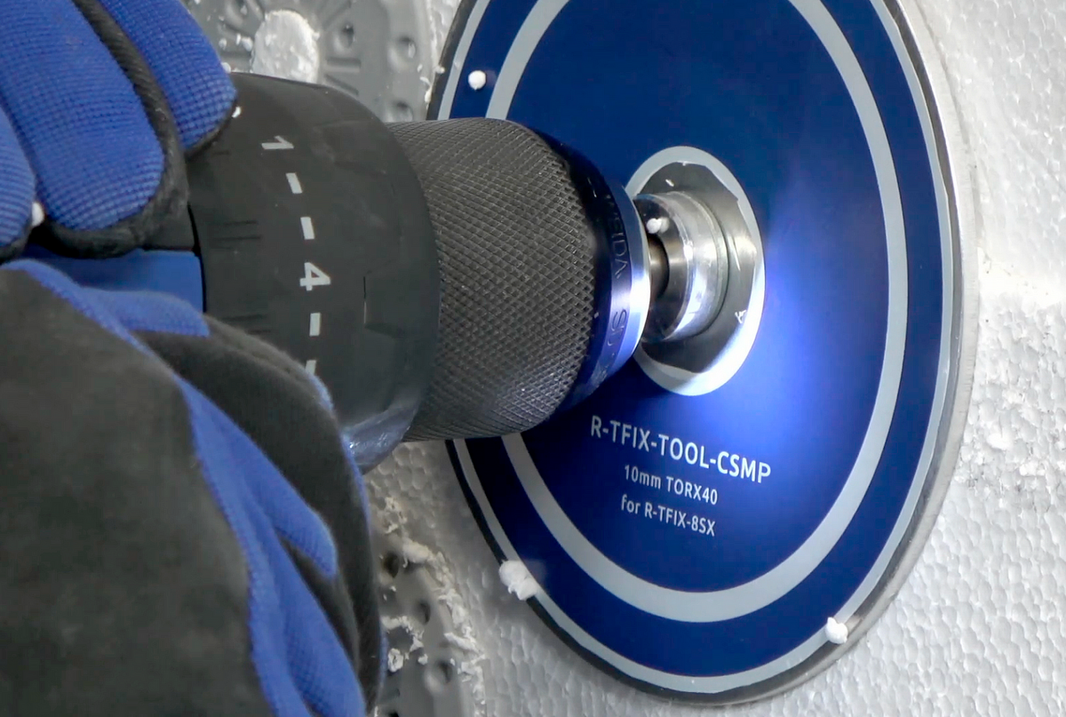 R-TFIX-8S-X tvirtinimo elementų greitas montavimas su nauju fasado izoliacijos tvirtinimo įrankiu