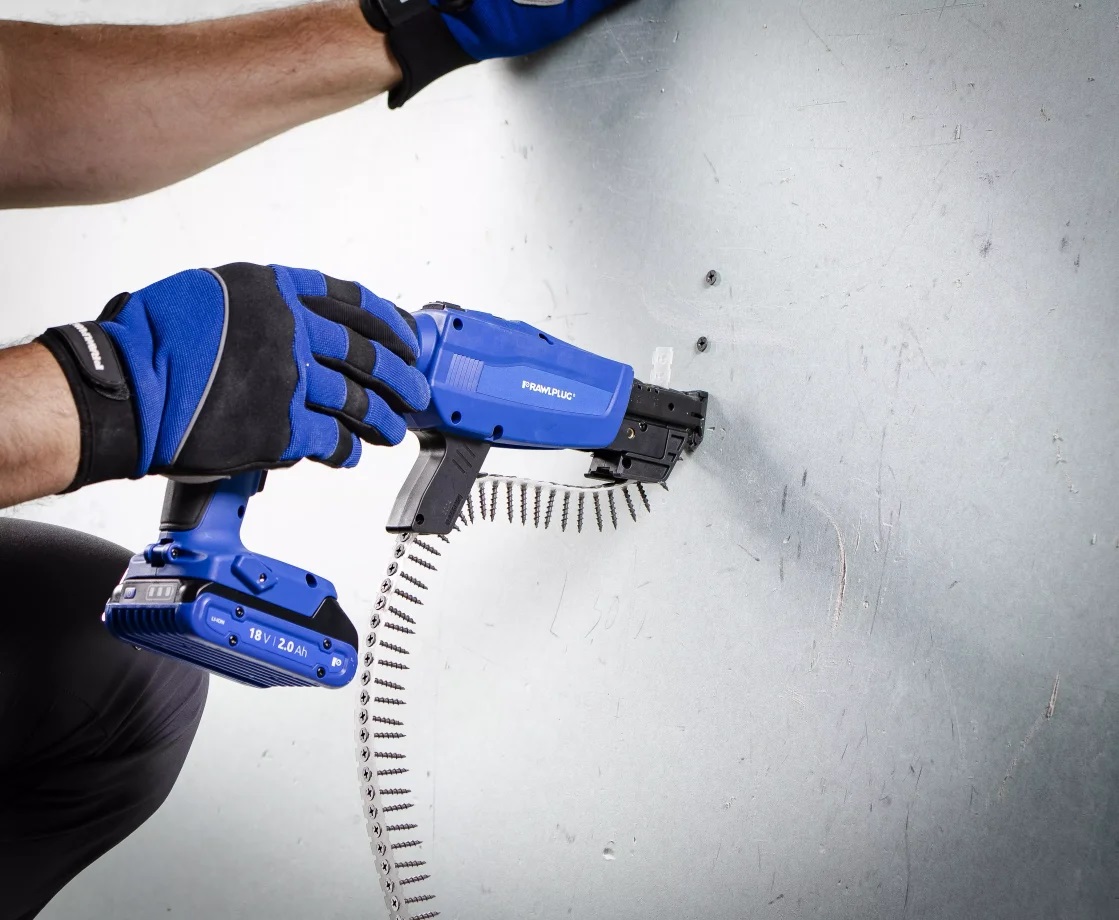 Rawlplug elektriniai įrankiai: belaidis suktuvas gipskartonio darbams [vaizdo įrašas]