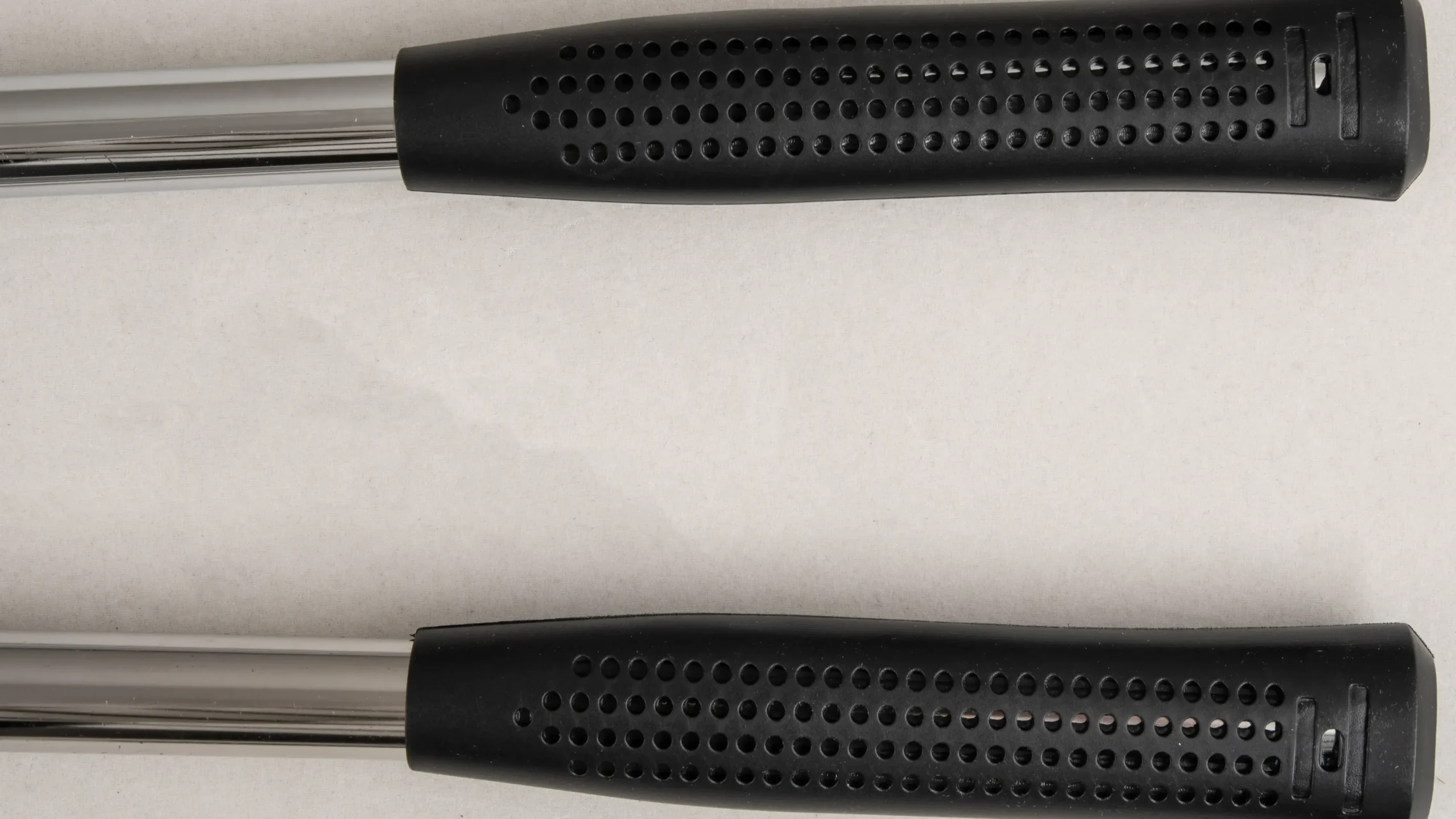 Dvirankė kniedė 540 mm – kartoninė dėžė – 1 vnt. - Image 6