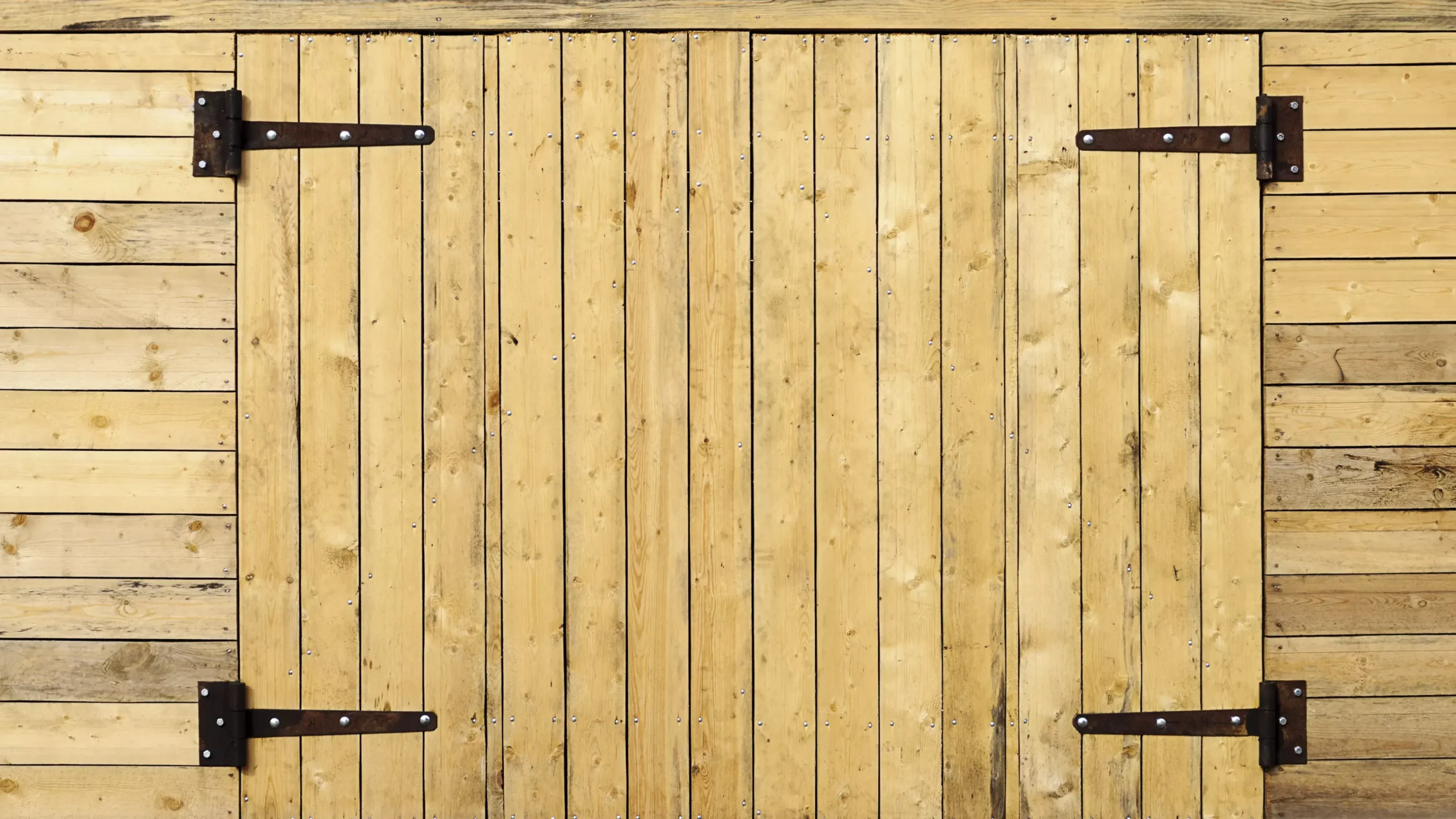 Juostiniai vartų vyriai su 200 × 95 × 2,5 užraktu mm – vienetinė pakuotė – 1 vnt. - Image 4