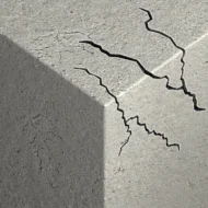 Įtrūkęs betonas ≥ C12/15 (naudojimo kategorija A)